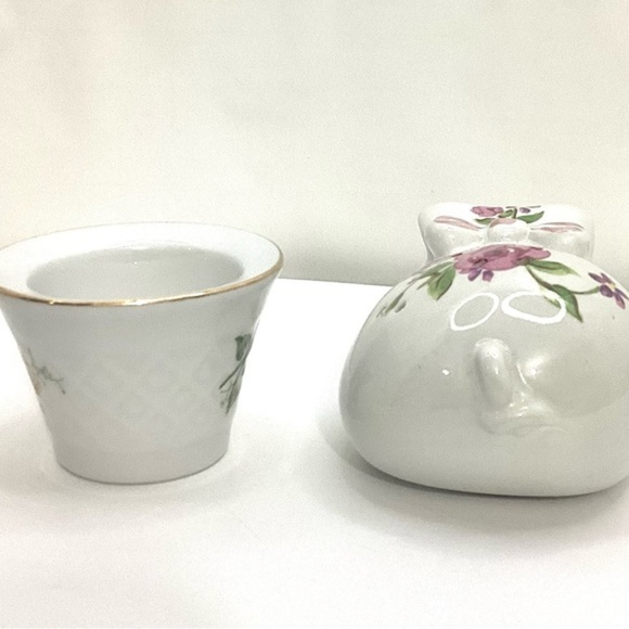 Vintage Porcelain Figurine Lot - Picture 3 of 7